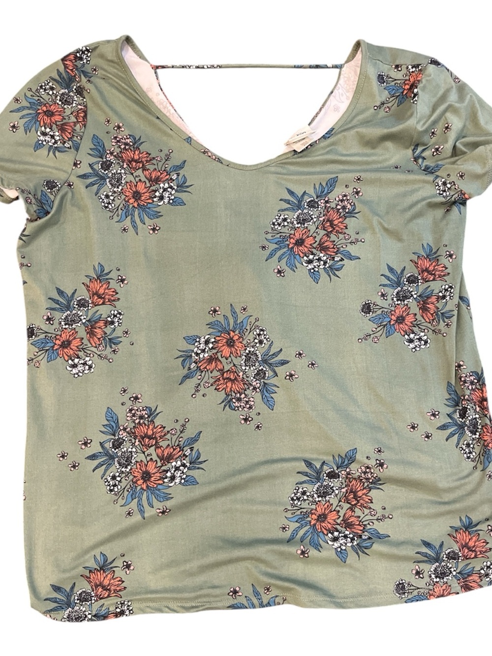 Women's XXL Daytrip Sage Green Floral Scoop Neck Top